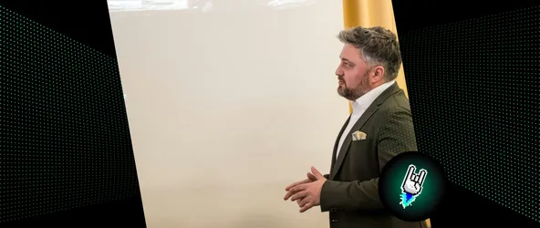 Daniel Nierhauve von 9elements bei seinem Talk beim KI Innovationsforum am Tegernsee.